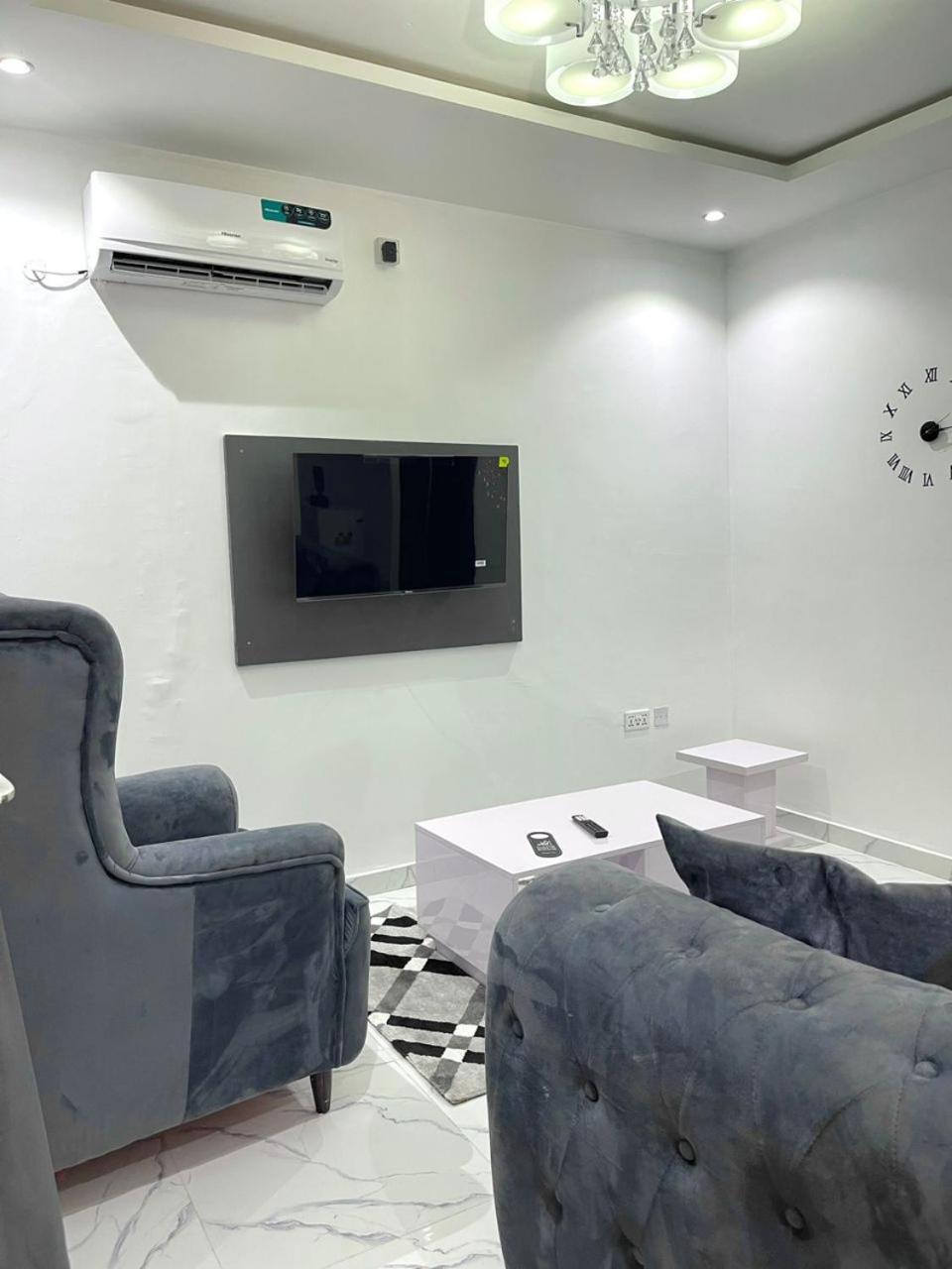 Blueocean Apartment Benin City Ngoại thất bức ảnh
